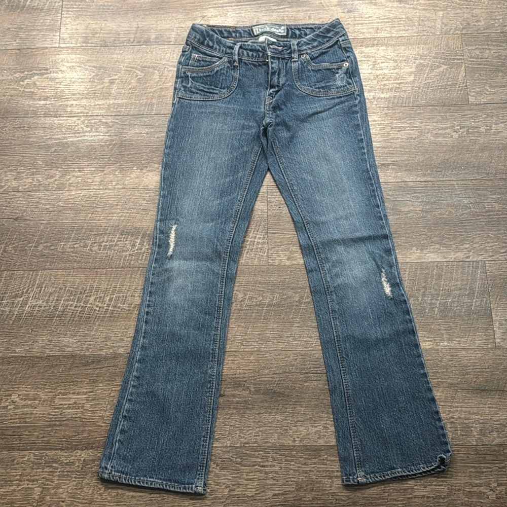 Girl’s Levi’s jeans distressed size 12